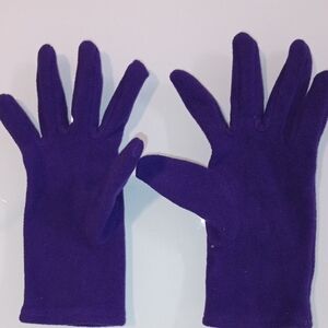 Purple Fleece Gloves. NWOT -  One Size Fits Most